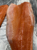 Филе лосося на коже охлаждённое Мурманск
